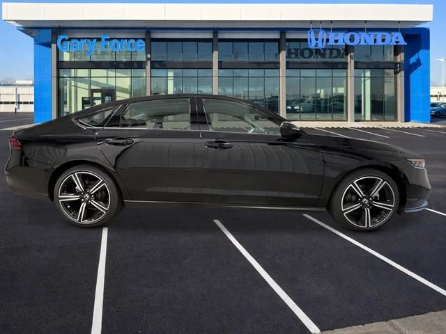 New 2026 Crystal Black Pearl Honda SE image 7