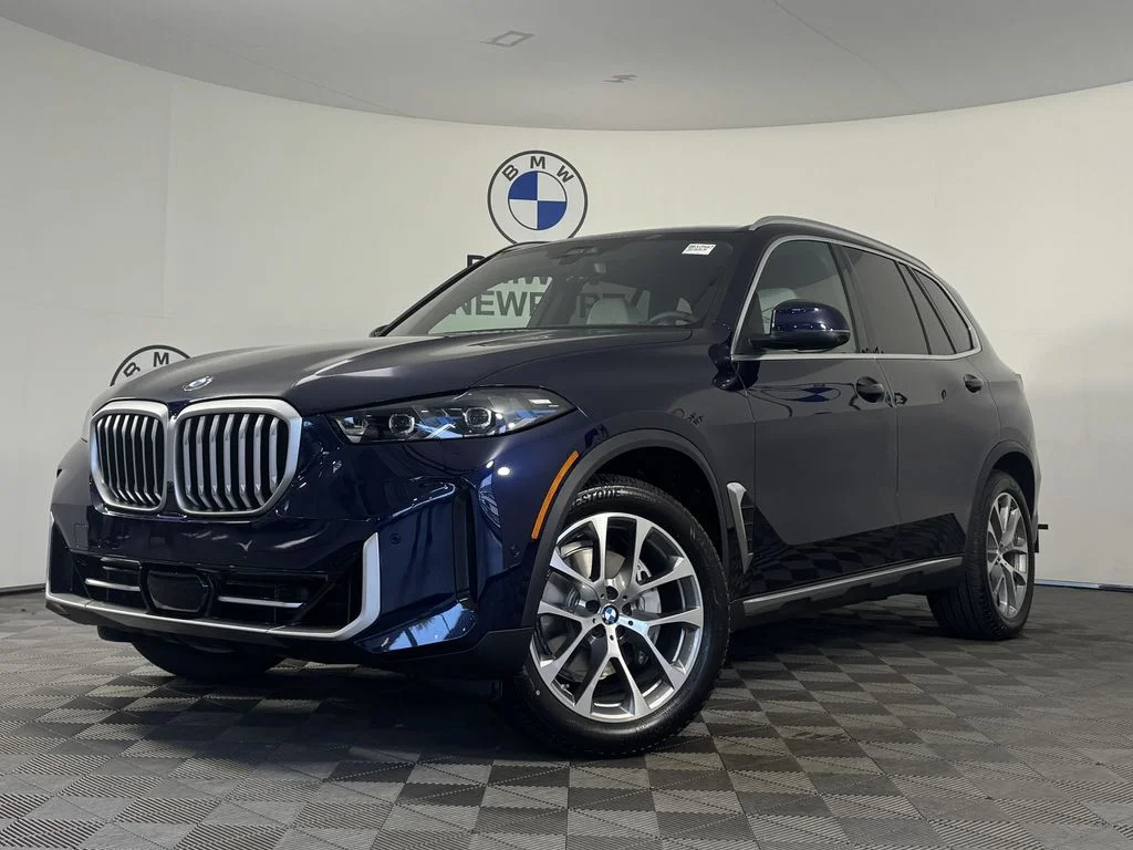 Used 2026 Blue BMW xDrive40i image 3