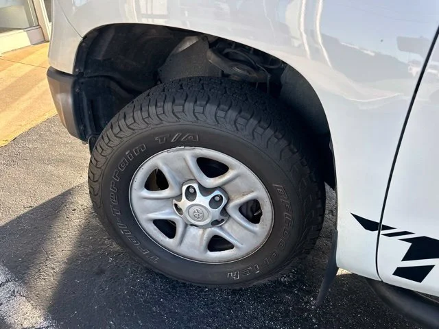 Used 2017 White Toyota SR image 23