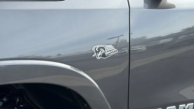2026 RAM 1500 Laramie - Photo 11