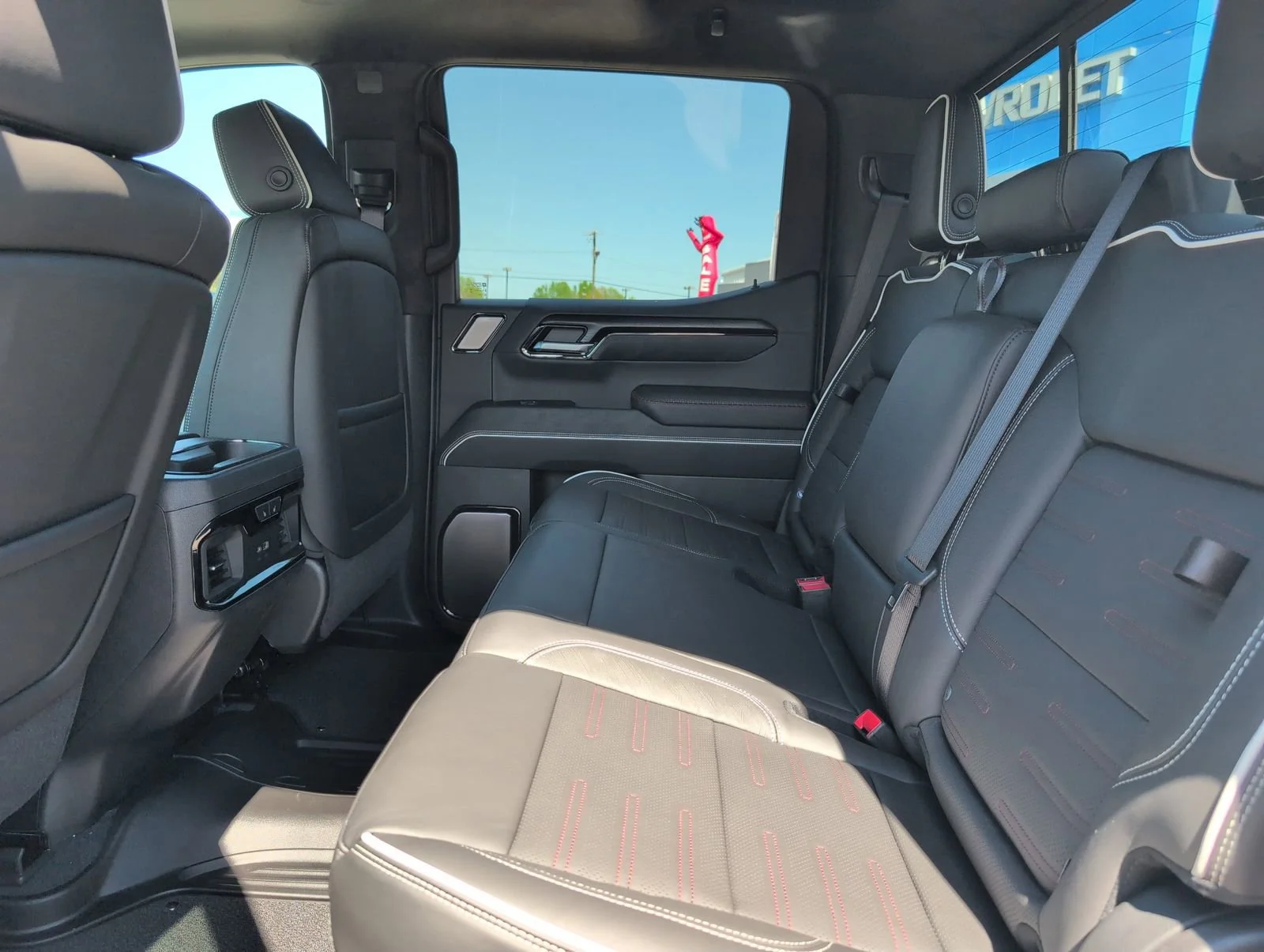 New 2026 Summit White GMC AT4X image 30