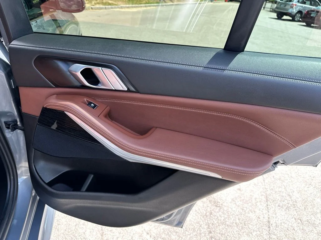 Certified Used 2024 Skyscraper Grey Metallic BMW xDrive40i image 22