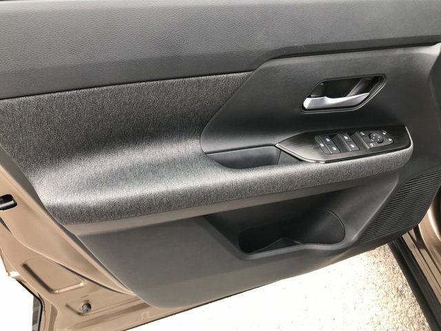 New 2026 Canyon Bronze Metallic Nissan SV image 11