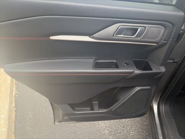 Used 2025 Gray Metallic Ford ST-Line image 15