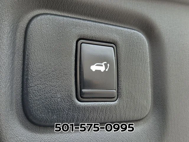 Used 2020 Gray Nissan SL image 17