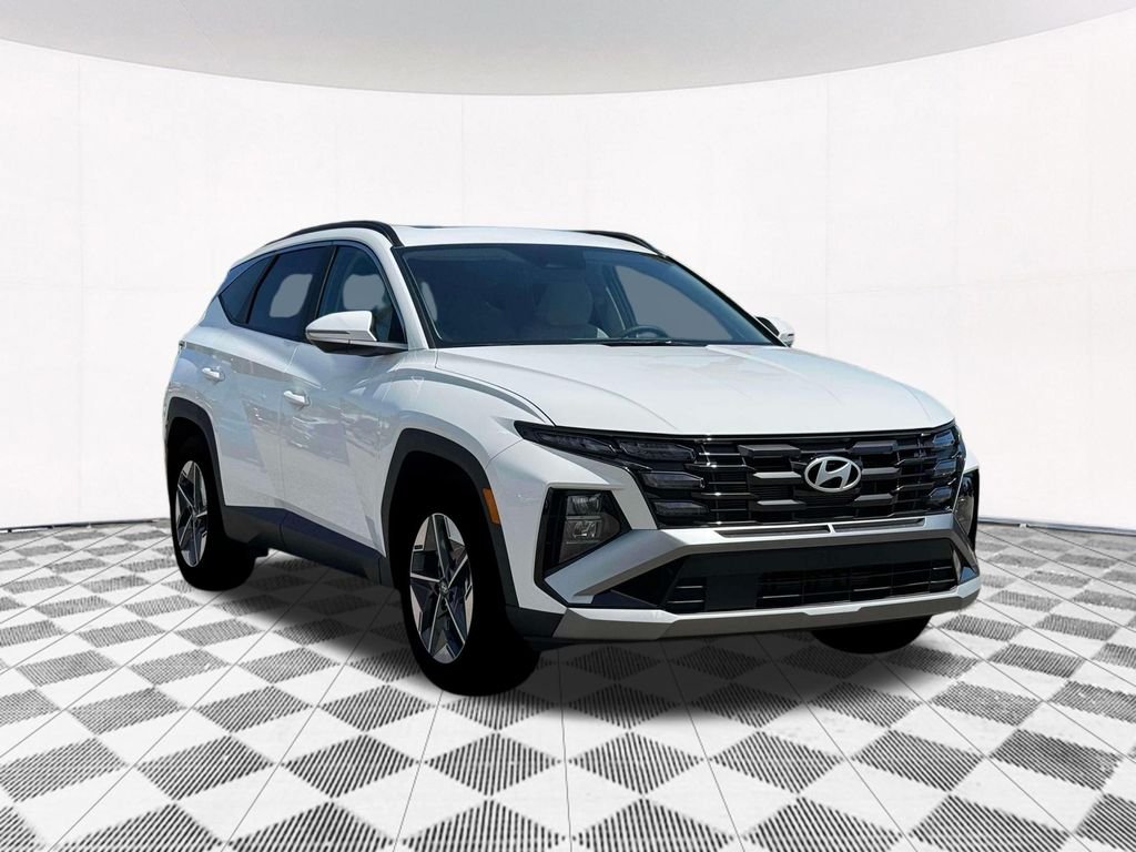 New 2026 White Hyundai SEL Premium image 17