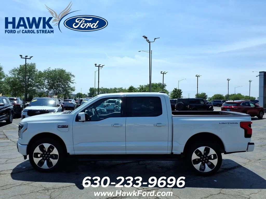Used 2025 White Ford Platinum image 4
