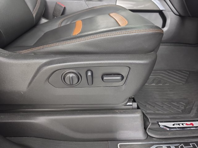 Used 2021 SUMMIT WHITE GMC AT4 image 34