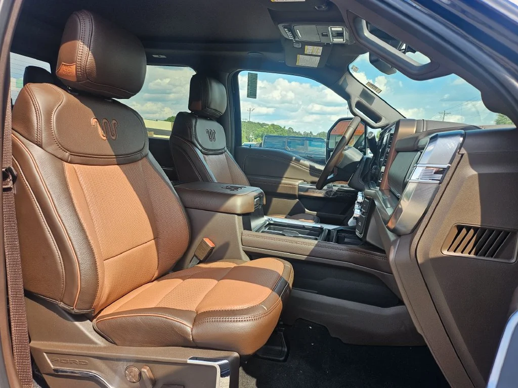 New 2026 Agate Black Metallic Ford F-250® King Ranch® image 29