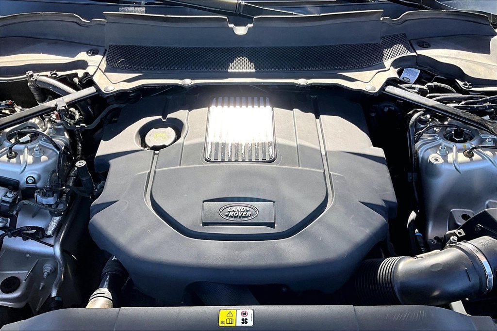 Used 2020  Land Rover HSE image 9