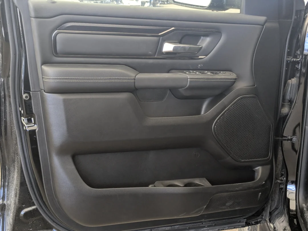 New 2026 Black RAM Sport - - 3.0L Hurricane Twin Turbo - Pano Sunroof - Sport Perf Hood - Trailer Brake & More! image 11