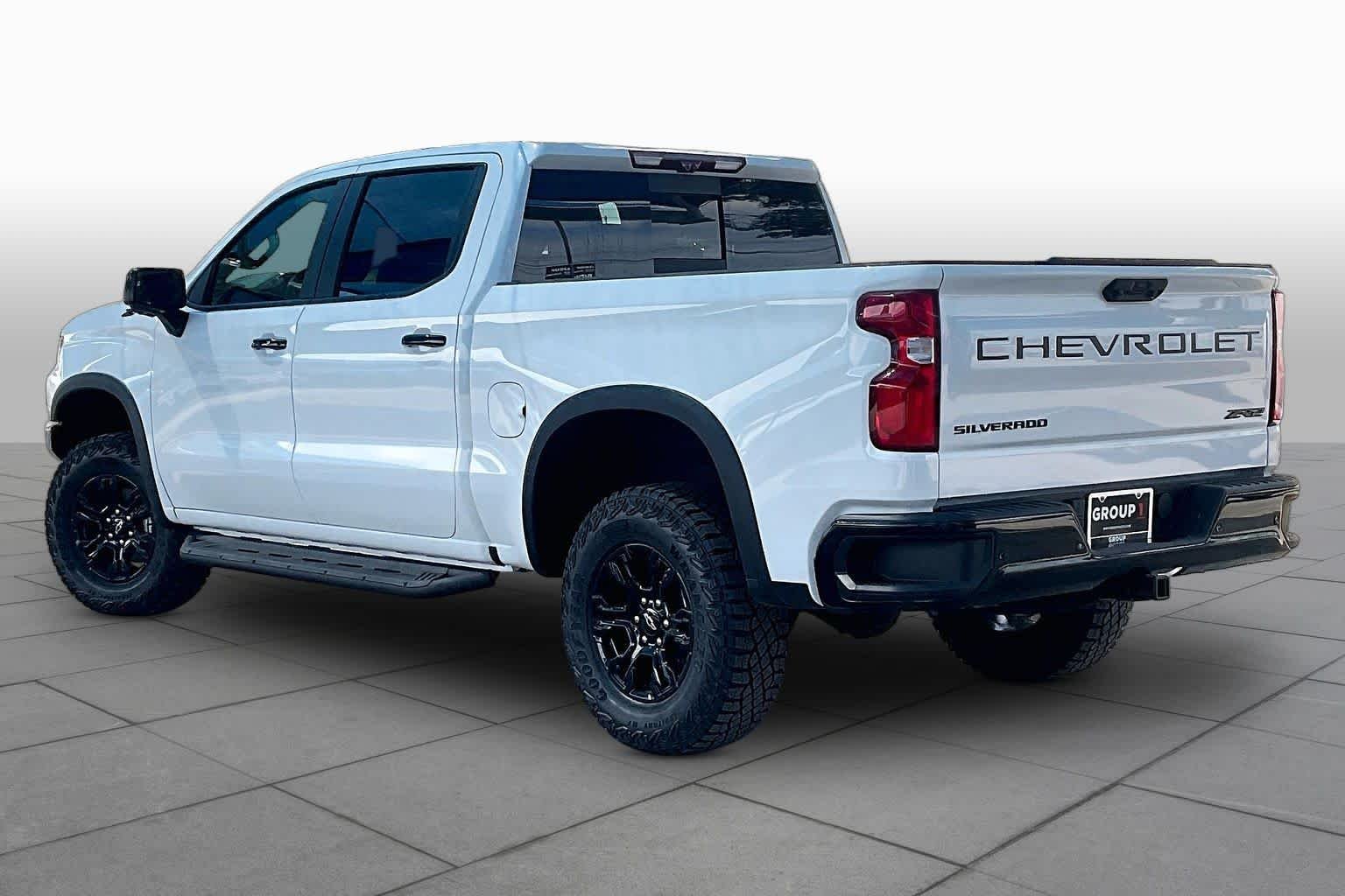 2026 Chevrolet Silverado 1500 ZR2 - Photo 12
