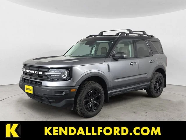 Used 2022 Gray Metallic Ford Outer Banks image 1