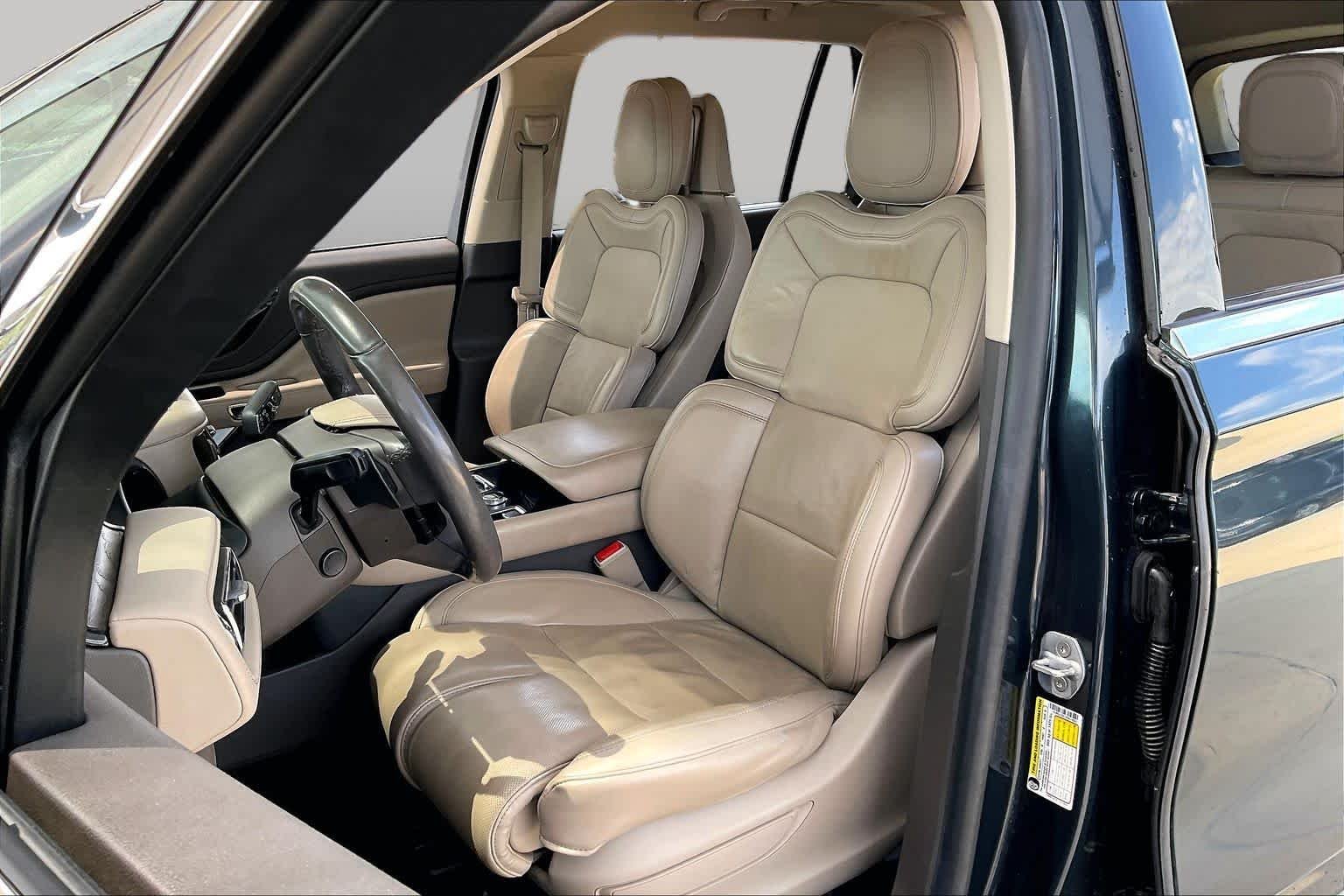 Pre-Owned 2023 Lincoln Aviator Reserve