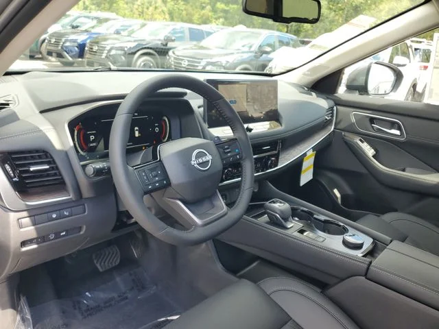 New 2026 Everest White Pearl TriCoat Nissan Platinum image 7