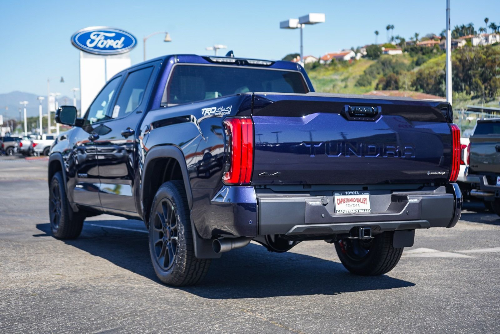 2026 Toyota Tundra Limited - Photo 6