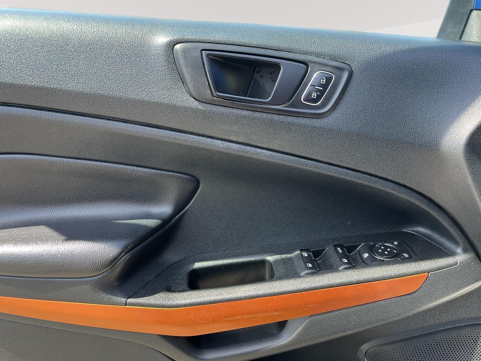 Used 2018 Lightning Blue Ford SES image 18