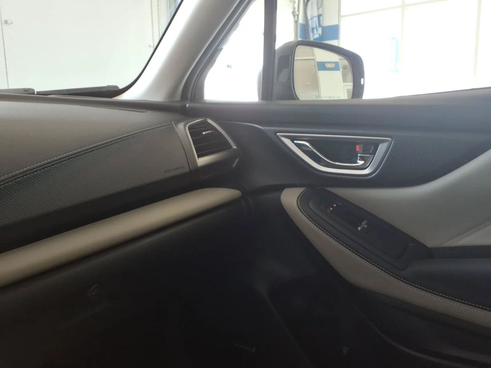 Used 2024 Magnetite Gray Metallic Subaru Limited image 26