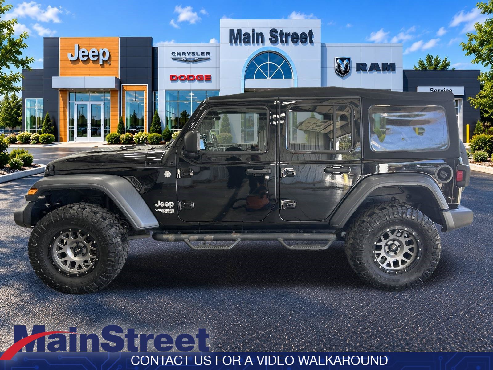 Used 2018 Black Clearcoat Jeep Sport S image 1