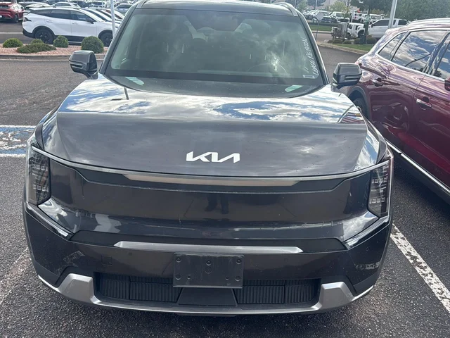 2024 Kia EV9 Wind