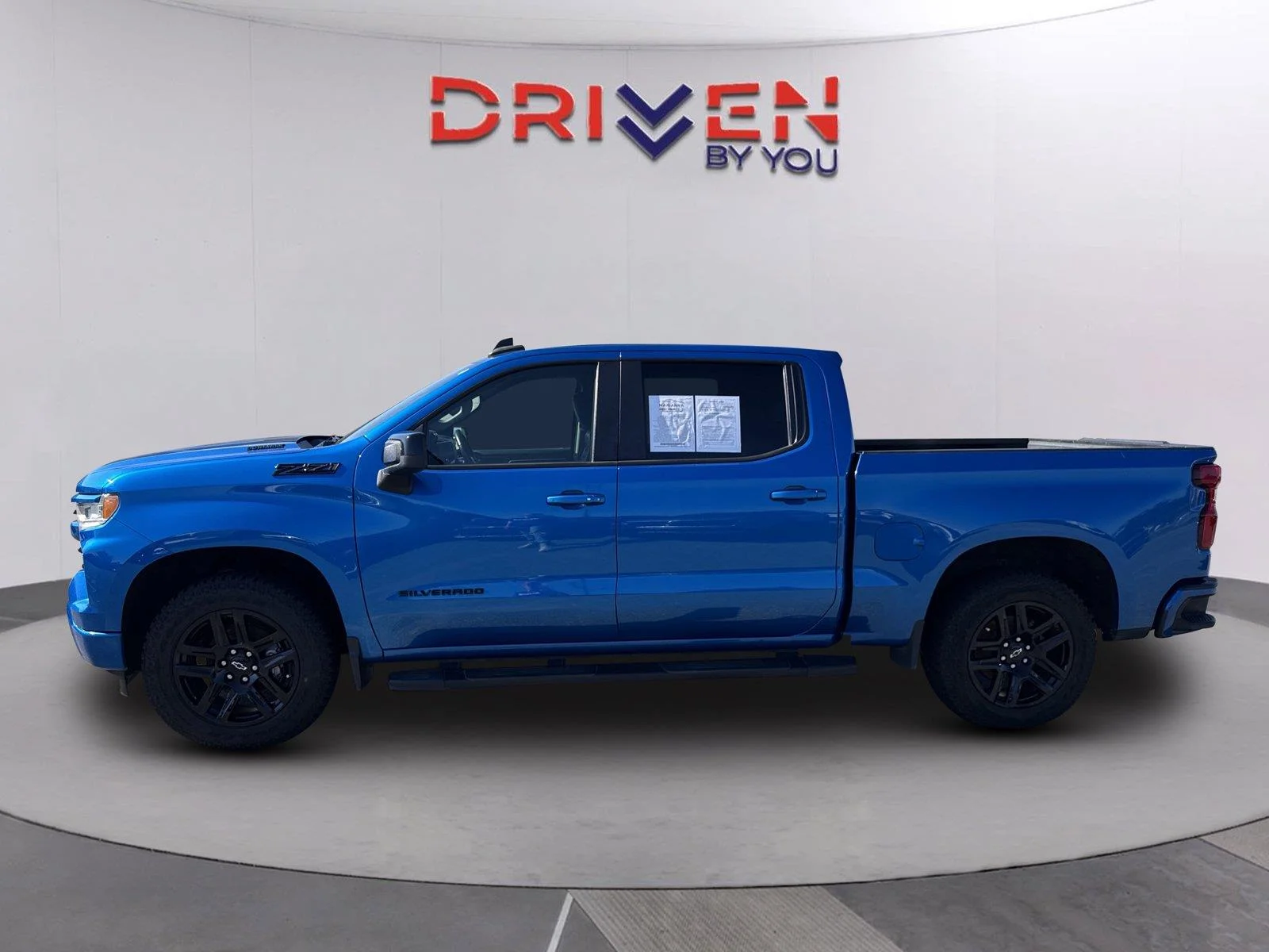 Used 2022 GLACIER BLUE METALLIC Chevrolet RST image 5