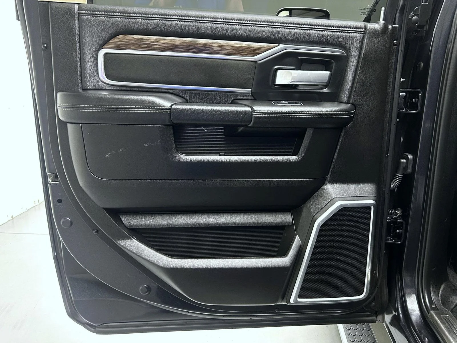 Used 2019 Gray Ram Laramie image 20