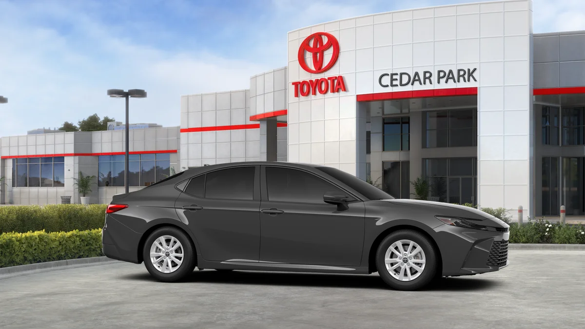 New 2026 Underground Toyota LE image 38