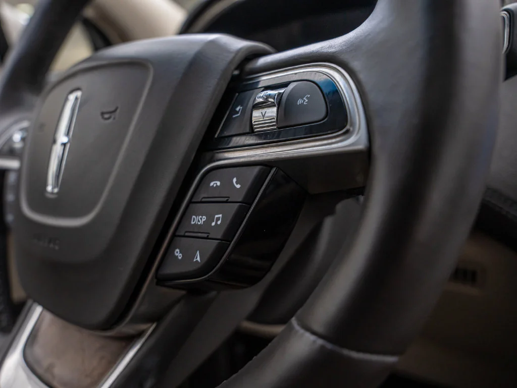 Used 2020 Iced Mocha Lincoln Reserve image 33
