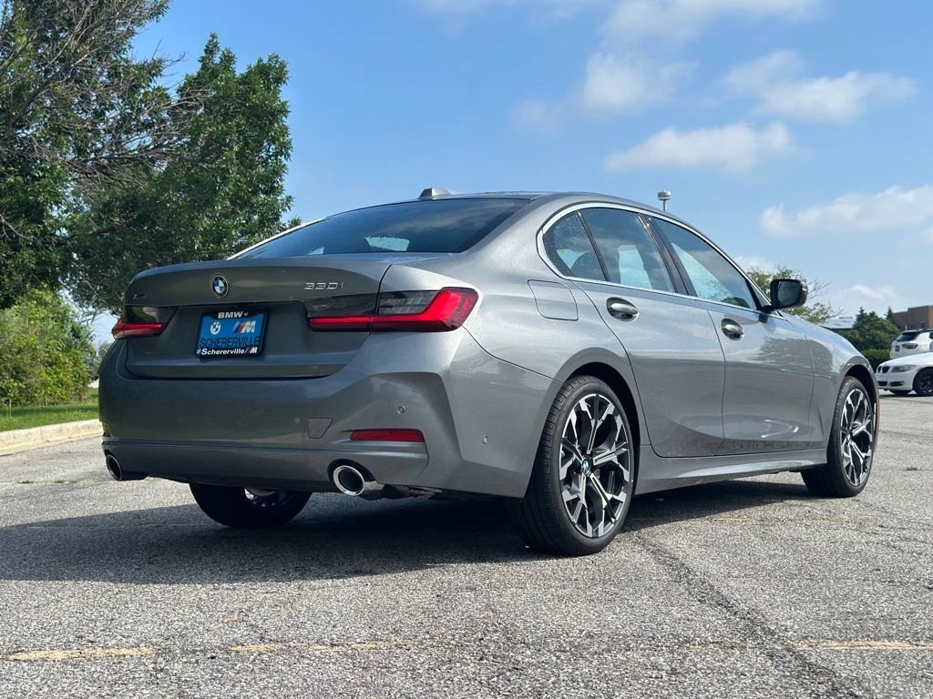 New 2026 Skyscraper Grey Metallic BMW 330i xDrive image 7