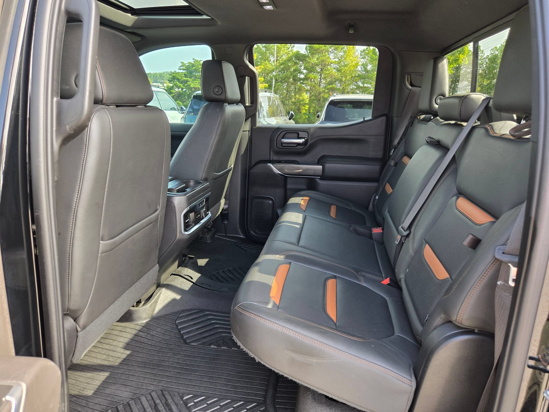 Used 2020 Onyx Black GMC AT4 image 37