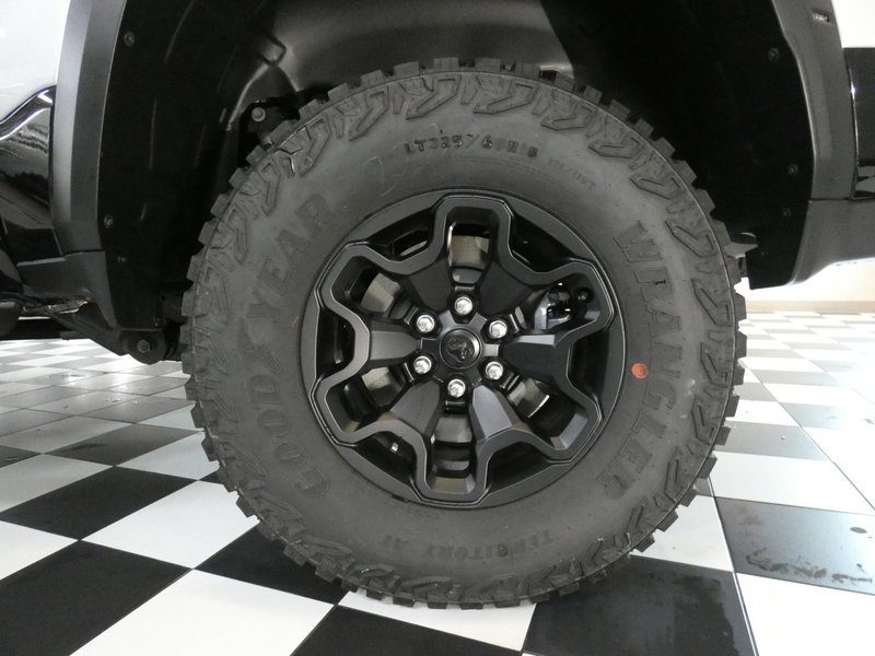 New 2026 Silver Zynith Exterior Paint RAM RHO 4x4 Crew Cab 5