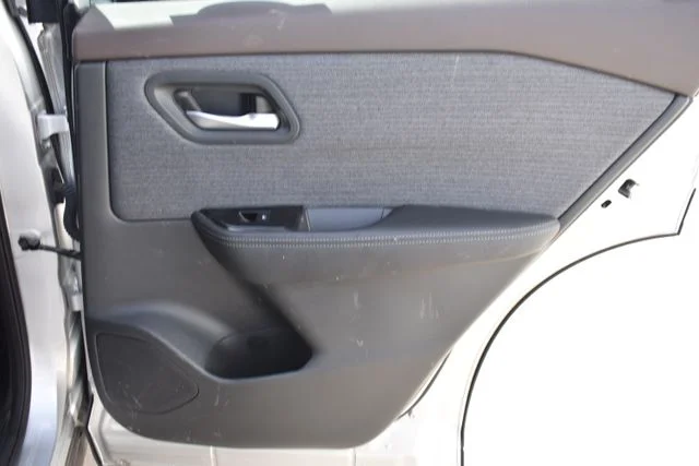 Used 2022 Silver Nissan SV image 16