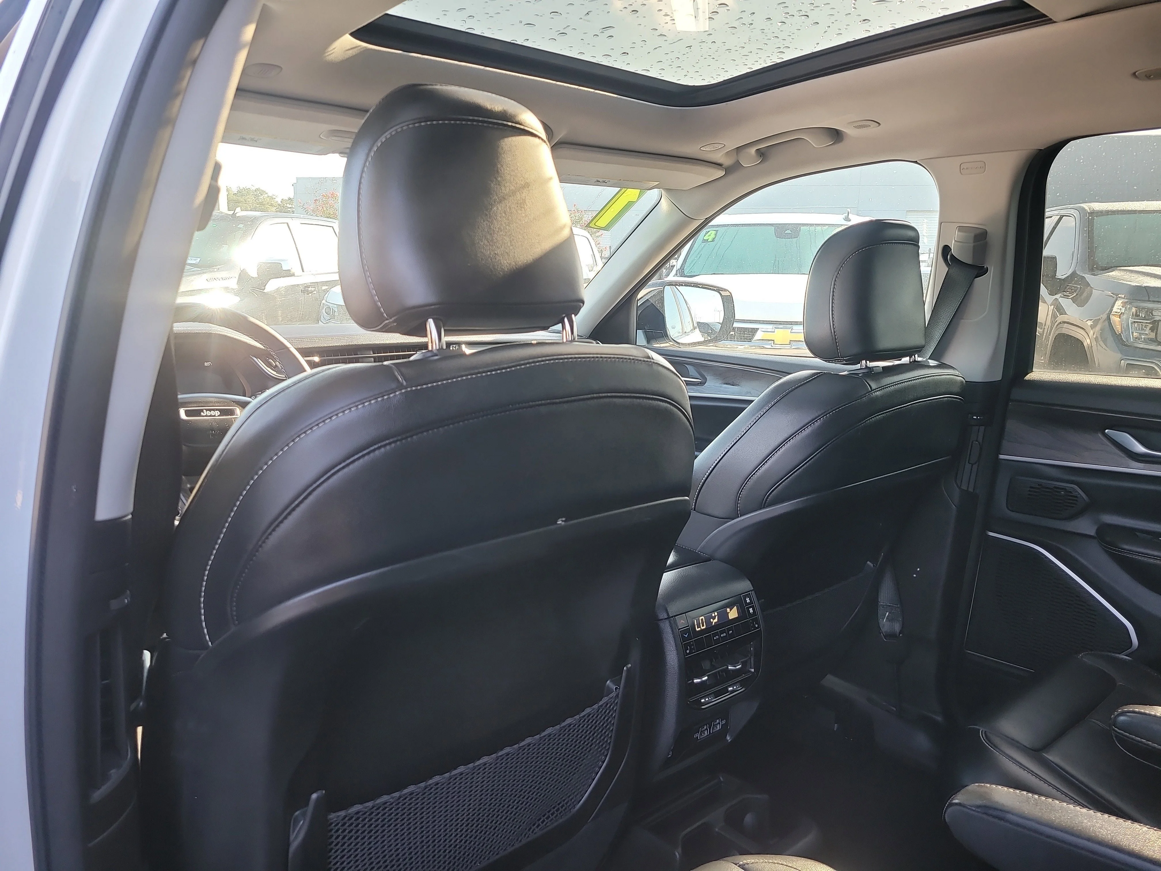 Used 2021 Bright White Clearcoat Jeep Limited image 13