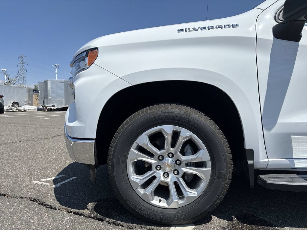 2026 Chevrolet Silverado 1500 LTZ - Photo 37