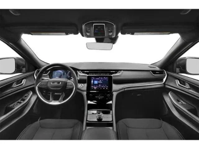 New 2025 Diamond Black Crystal Pearlcoat Jeep Altitude image 5