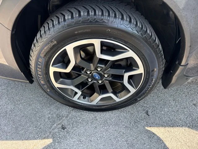 Used 2017 Gray Subaru 2.0i Limited image 17