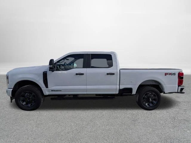 New 2026 Oxford White Ford F-250® XL image 36
