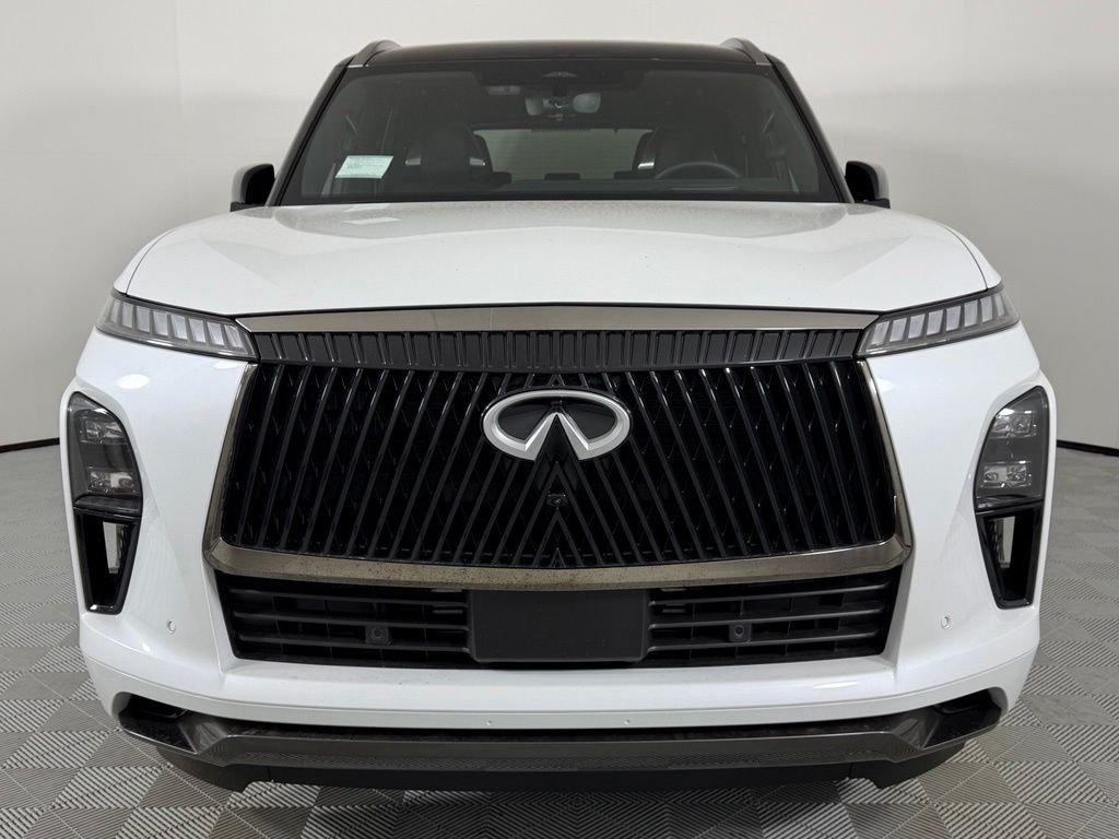 New 2027 2T RADIANT WHIT INFINITI Autograph 4WD image 3
