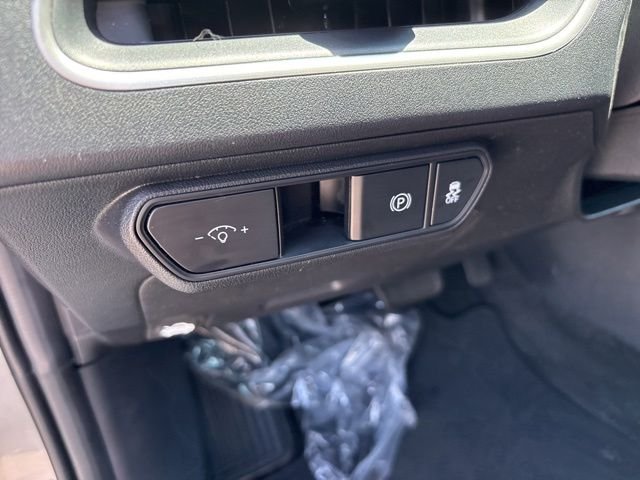 Used 2025 Gray Kia LXS image 15