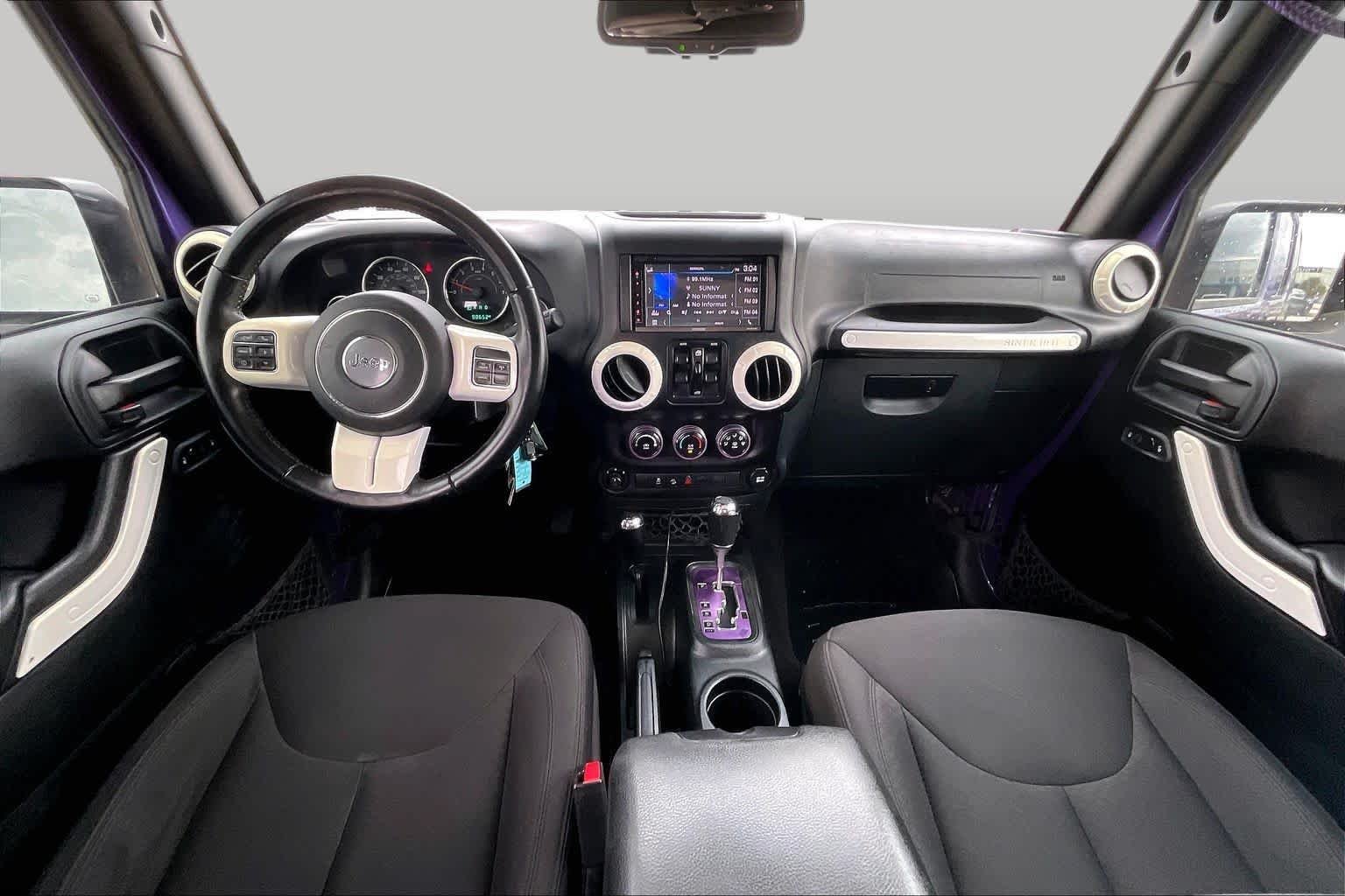 Used 2018 Xtreme Purple Pearlcoat Jeep Sport S image 14