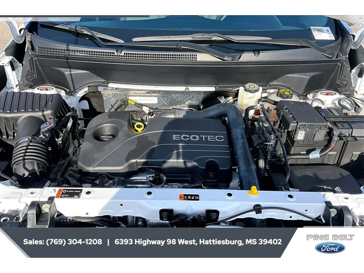 Used 2022 Summit White Chevrolet LT image 8
