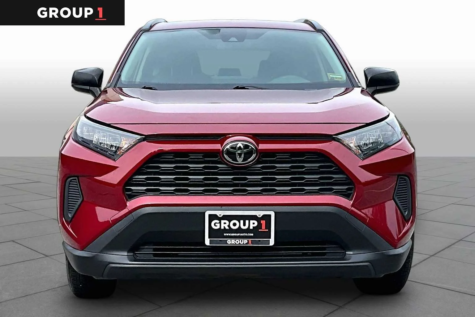 Certified Used 2019 Ruby Flare Pearl Toyota LE image 4
