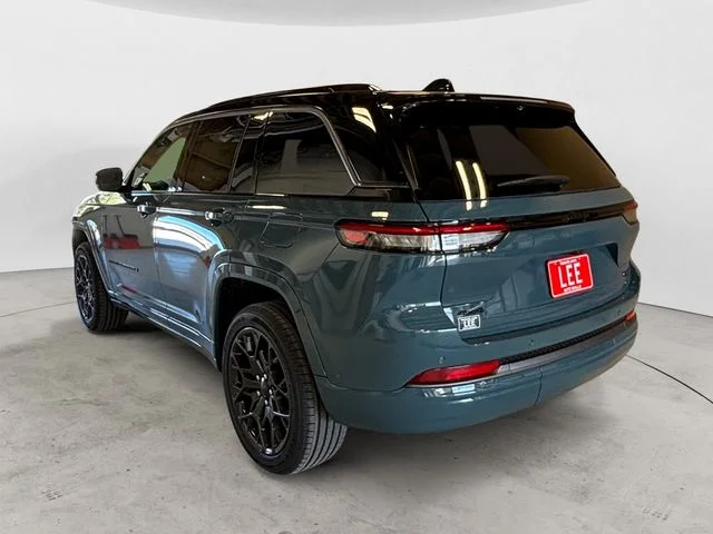 New 2026 Blue Jeep Summit image 3