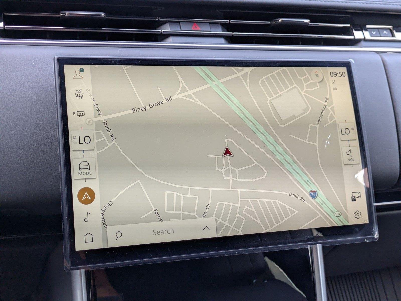 New 2026 Eiger Grey Metallic Land Rover SE image 21