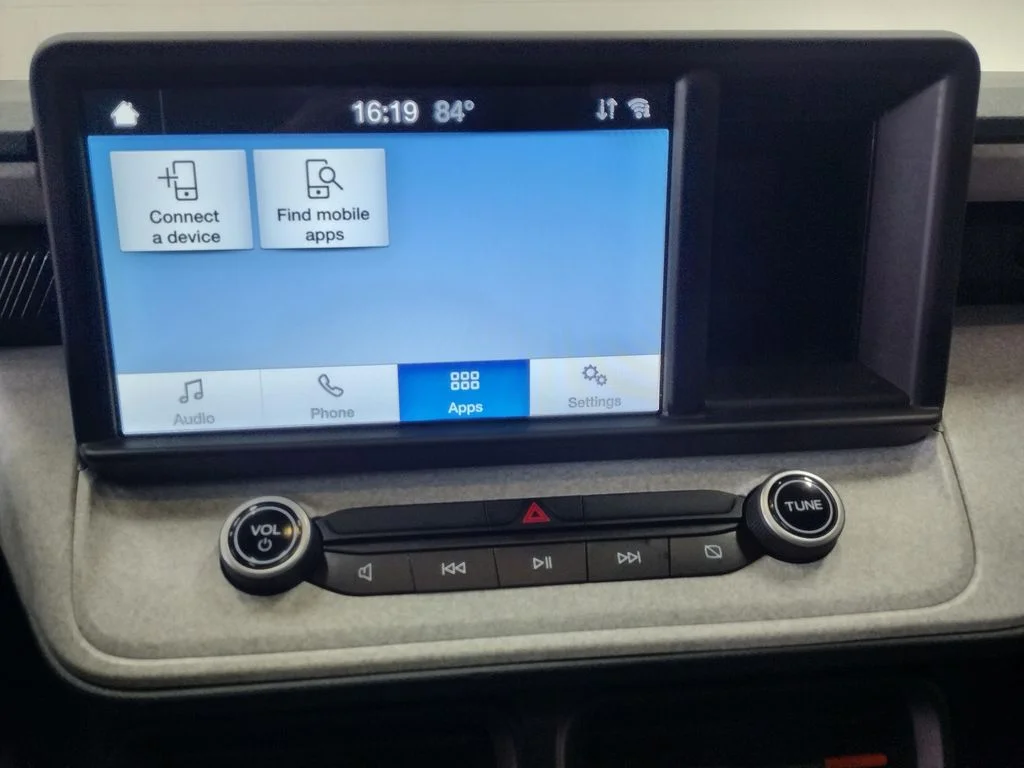 Used 2022 Gray Ford XLT image 32