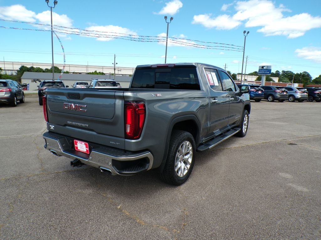 Used 2021 Steel Metallic GMC SLT image 7