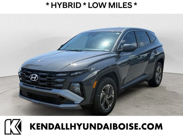 2026 Hyundai Tucson Blue SE HEV AWD's photo