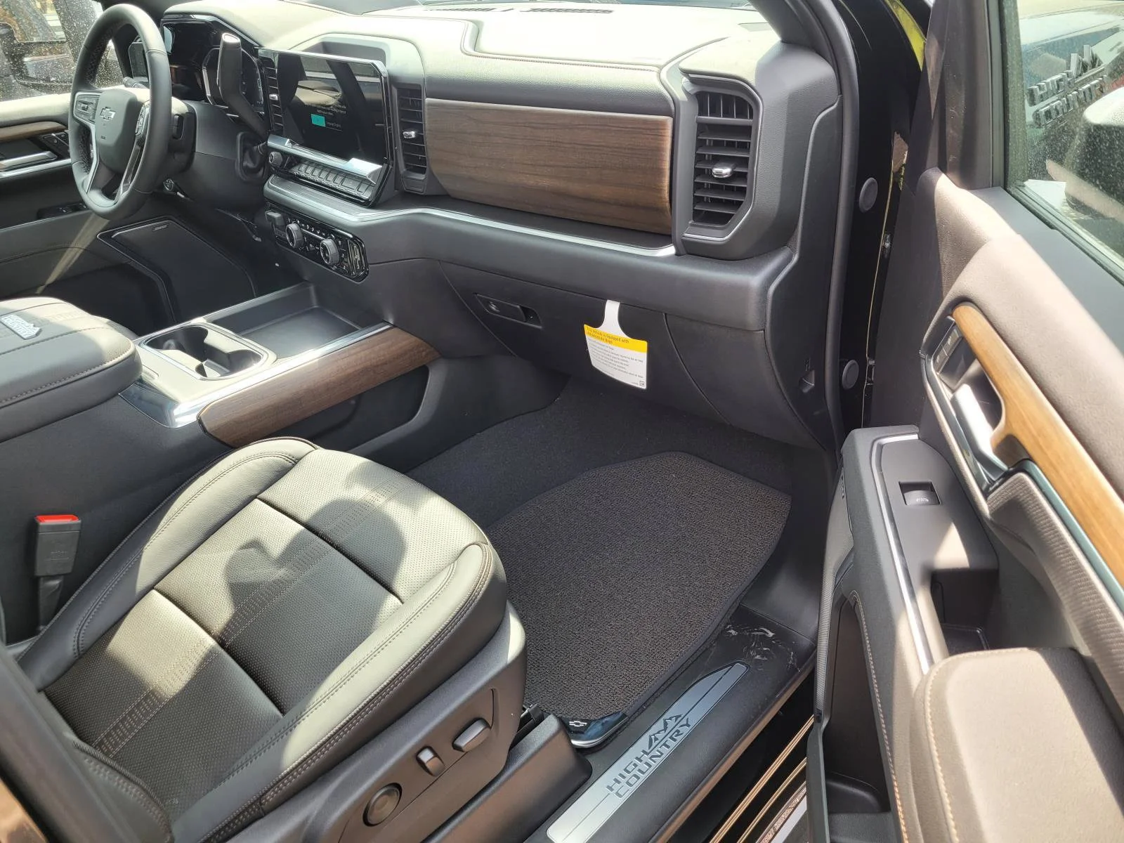 2026 Chevrolet Silverado 2500 HD High Country - Photo 6