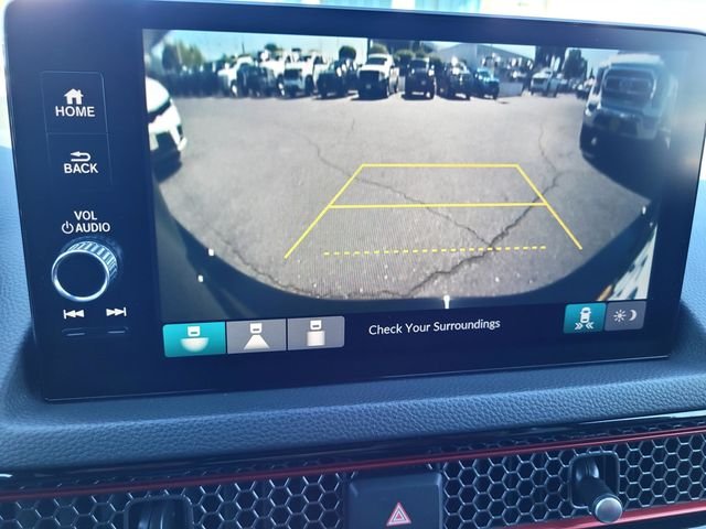 Used 2024  Honda Base image 16