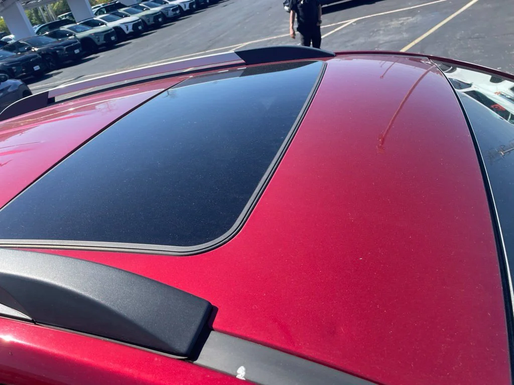 Used 2020 Red Chevrolet LT image 8